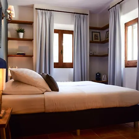 Bed & Breakfast La Perla De Deluxe Frigiliana