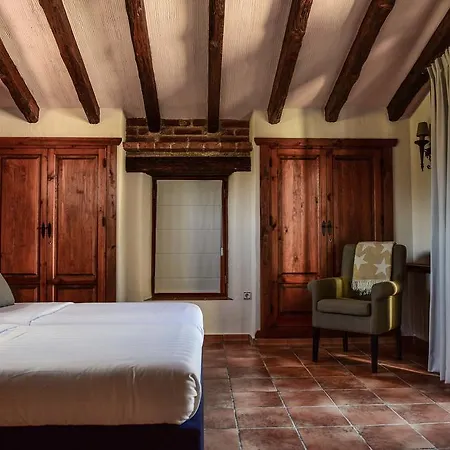 La Perla De Deluxe Bed & Breakfast