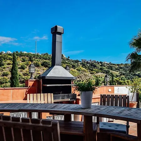 Bed & Breakfast La Perla De Deluxe 4*