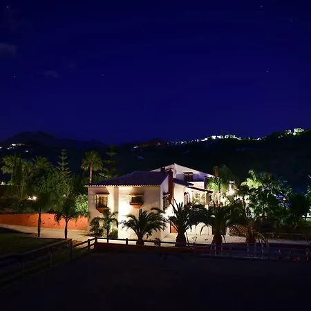 Bed & Breakfast La Perla De Deluxe
