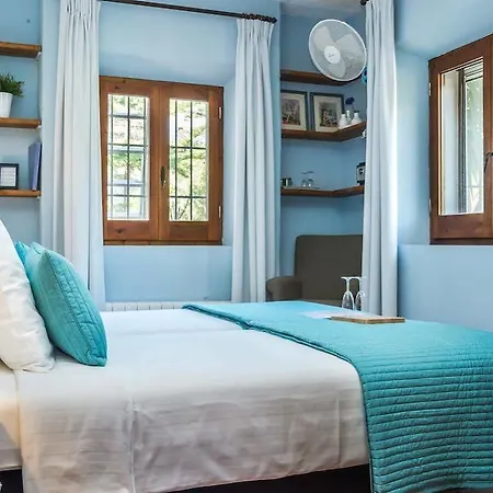 Bed & Breakfast La Perla De Deluxe